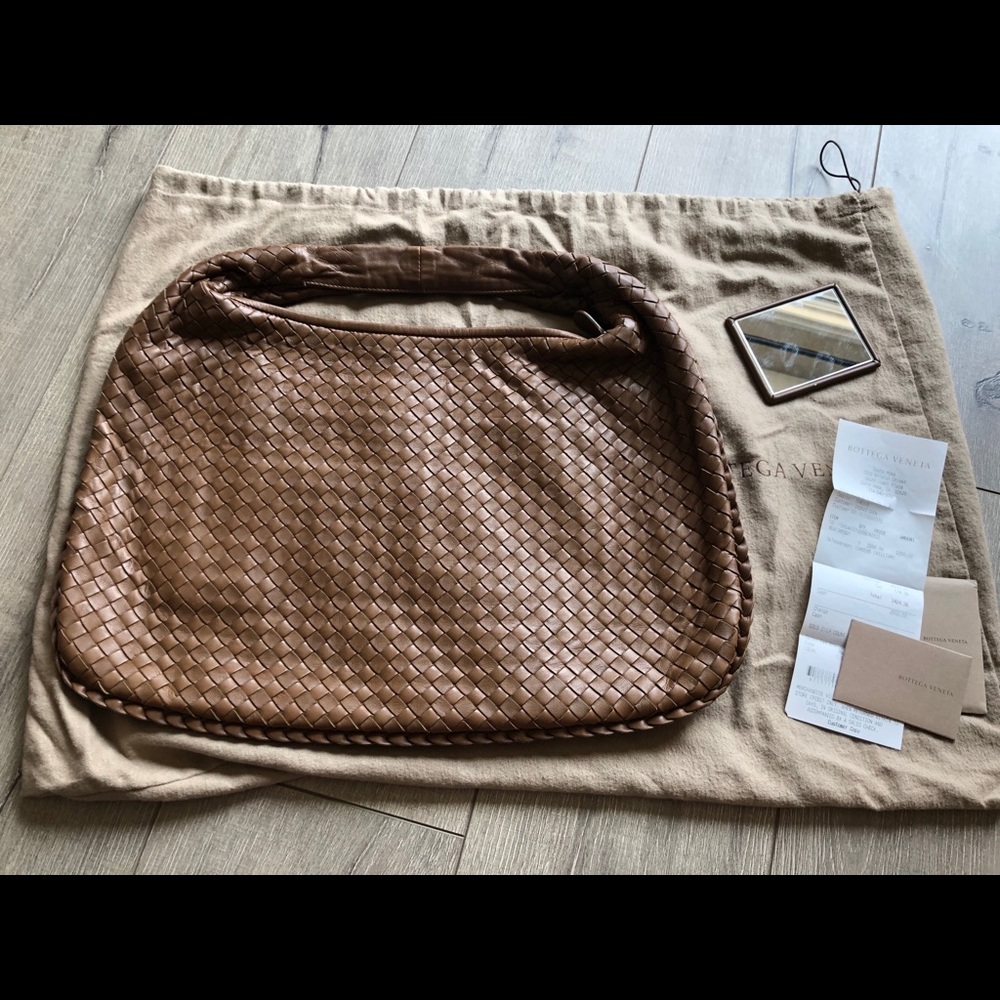 Bottega Venetia Intrecciato Nappa Hobo Medium